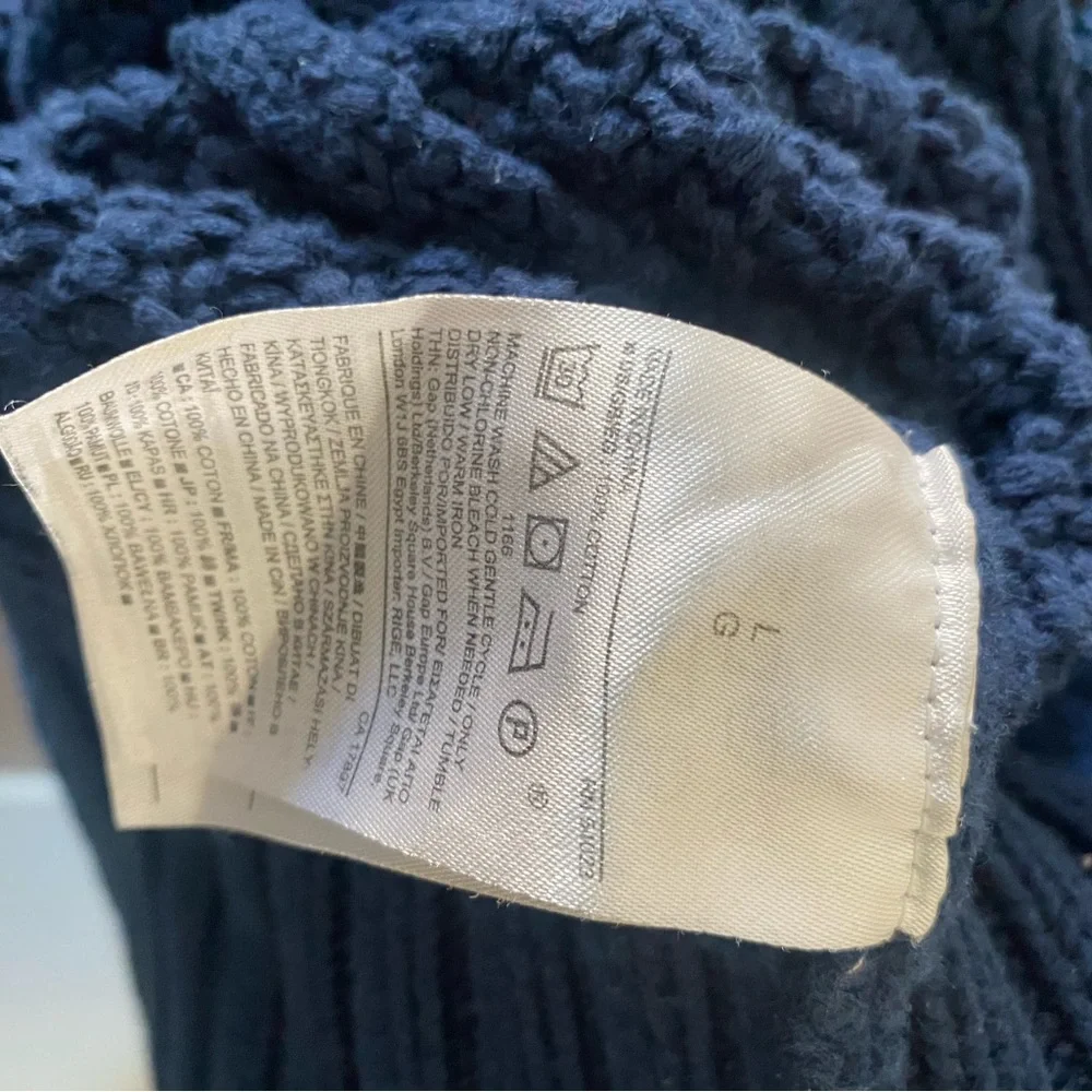 Banana Republic elegant navy